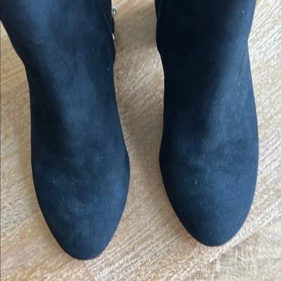 NWOT Kate Spade Taraji Faux Pearl Block Heel Booties - Black Suede 7.5 - Picture 3 of 8